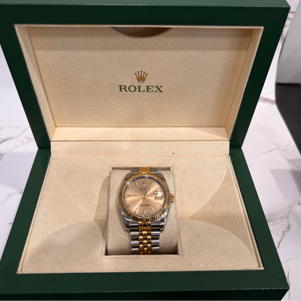 Rolex Oyster Perpetual DateJust - Picture 4 of 10